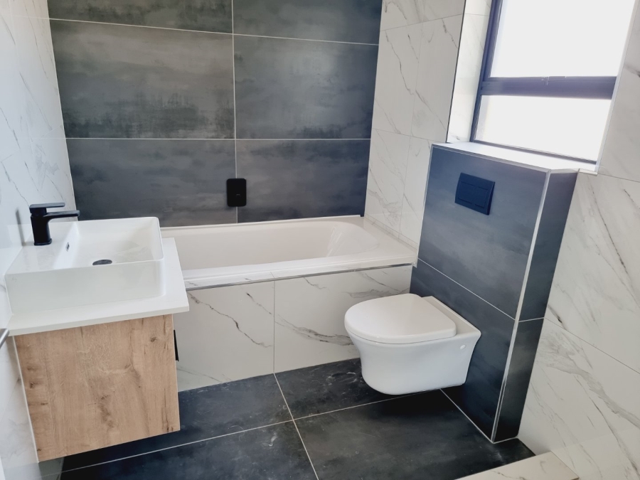 4 Bedroom Property for Sale in Sandown Western Cape